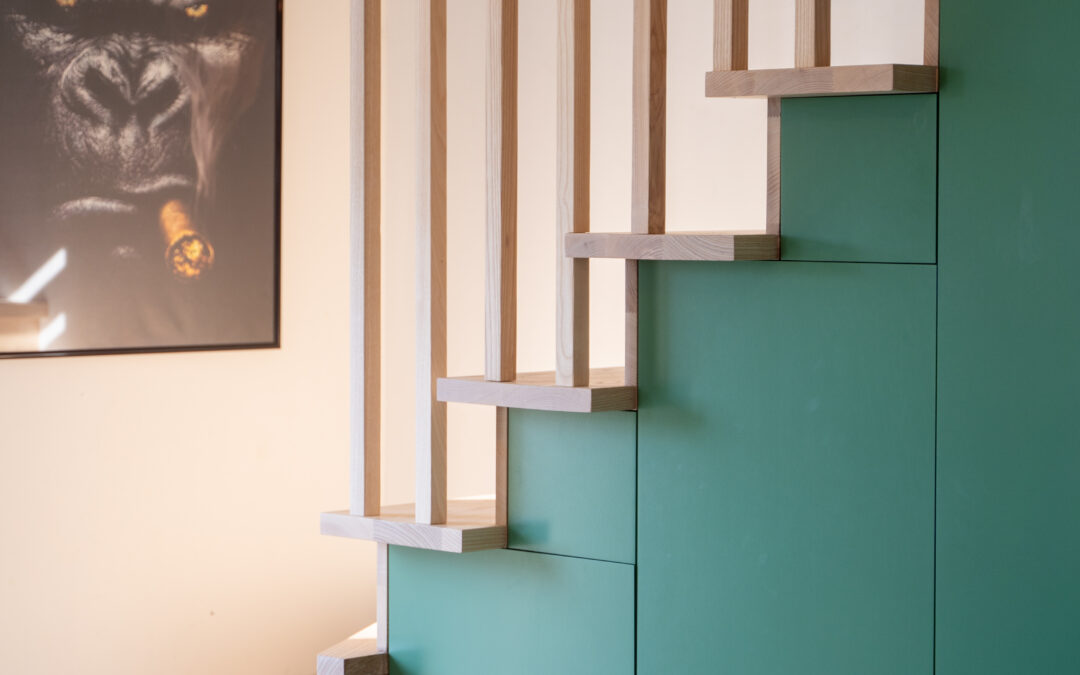 L’escalier frêne sur agencement – Nantes